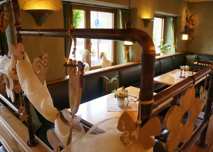 Moselhotel & Restaurant Zur Traube Gmbh